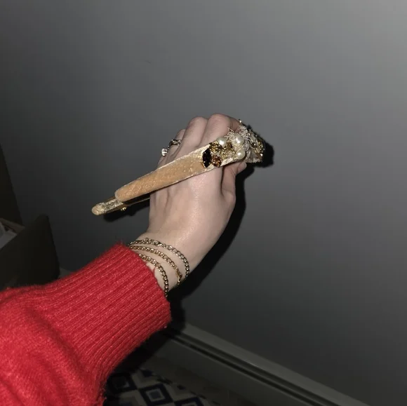 Dolce And Gabbana Embellished Headband - Picture 4 of 4